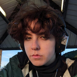 Grey Kaplan Headshot